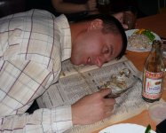 сам P1040557Не подумайте плохого. Рассматриваем дату розлива.jpg сам P1040557Не подумайте плохого. Рассматриваем дату розлива.jpg