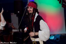 pirates-08.jpg